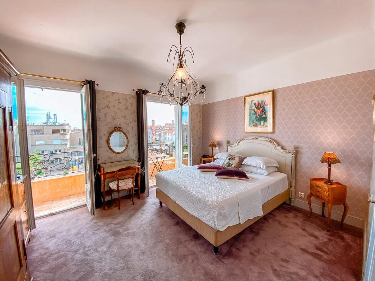 Hotel Relais Du Postillon Antibes Buitenkant foto