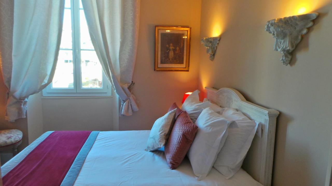 Hotel Relais Du Postillon Antibes Buitenkant foto