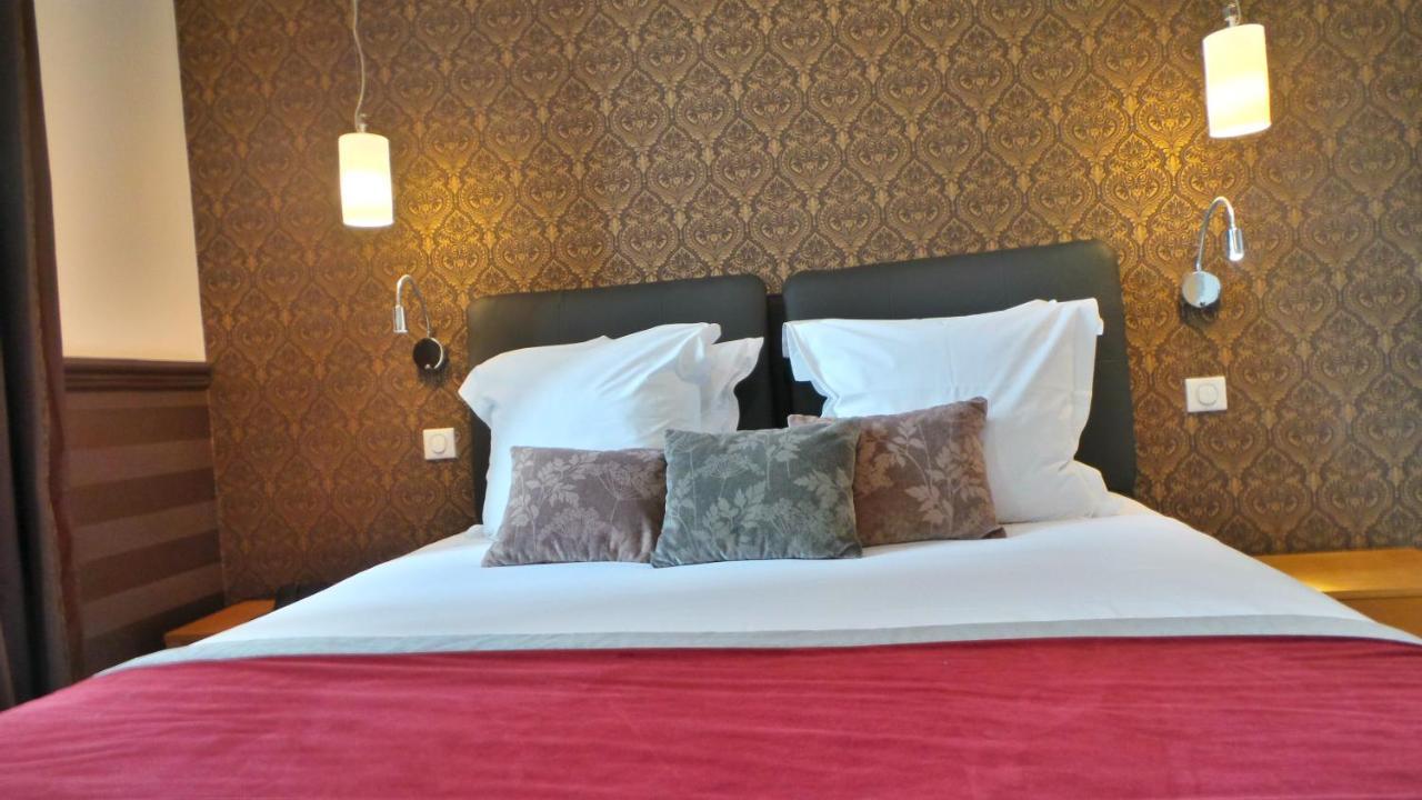 Hotel Relais Du Postillon Antibes Buitenkant foto