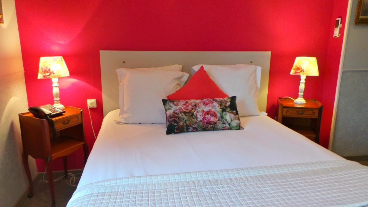 Hotel Relais Du Postillon Antibes Buitenkant foto