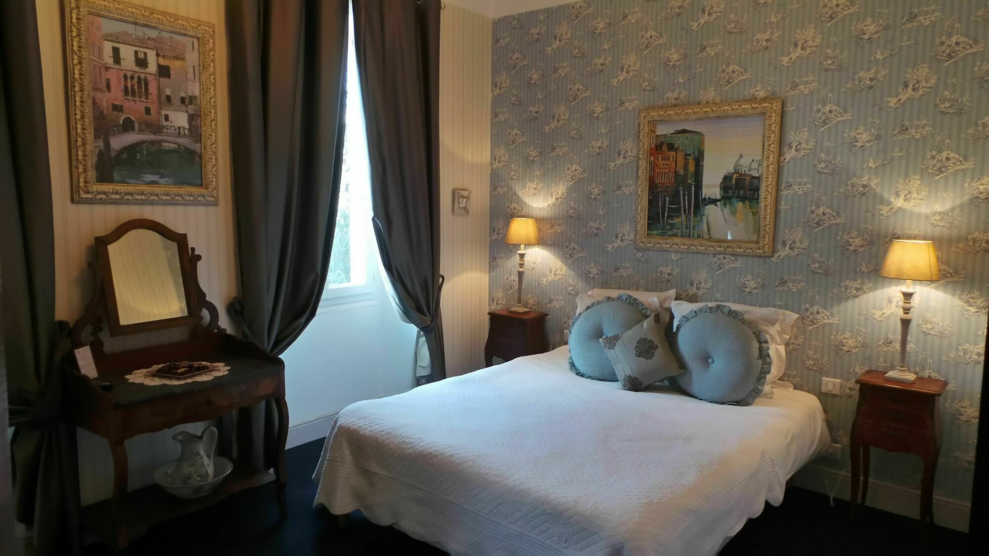Hotel Relais Du Postillon Antibes Buitenkant foto