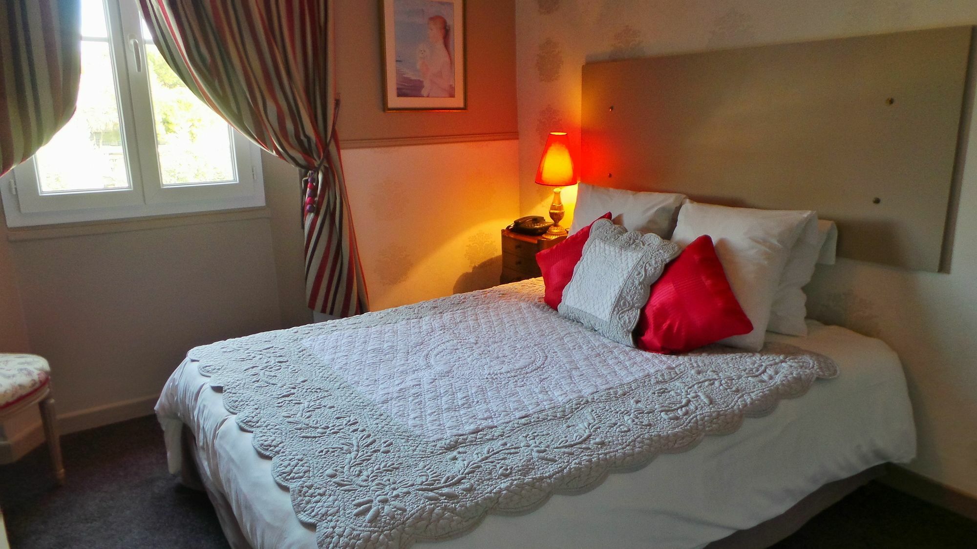 Hotel Relais Du Postillon Antibes Buitenkant foto