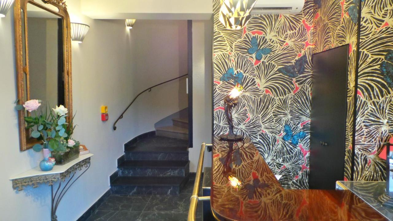 Hotel Relais Du Postillon Antibes Buitenkant foto